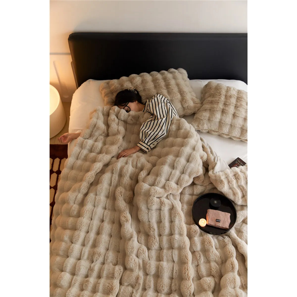 Plush Polyester Comfort Blanket